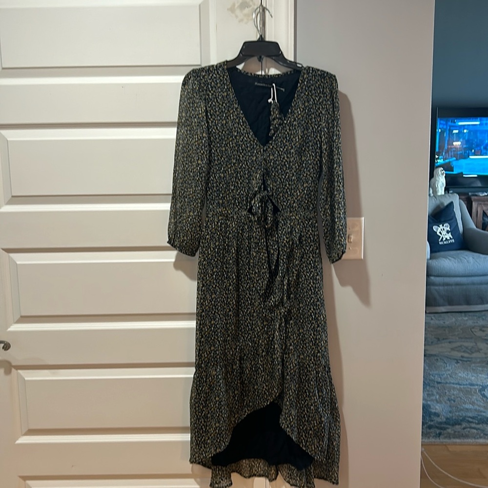 Abercrombie New Without Tags Women’s High Low Dark Floral Dress Size Small
